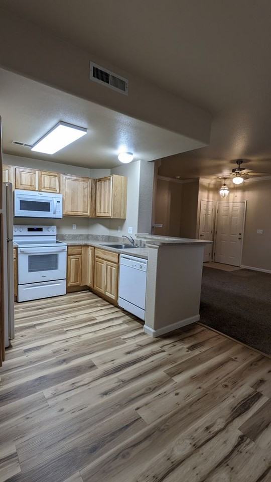 7185 Ash Creek Hts #104 - Photo 6 of 23