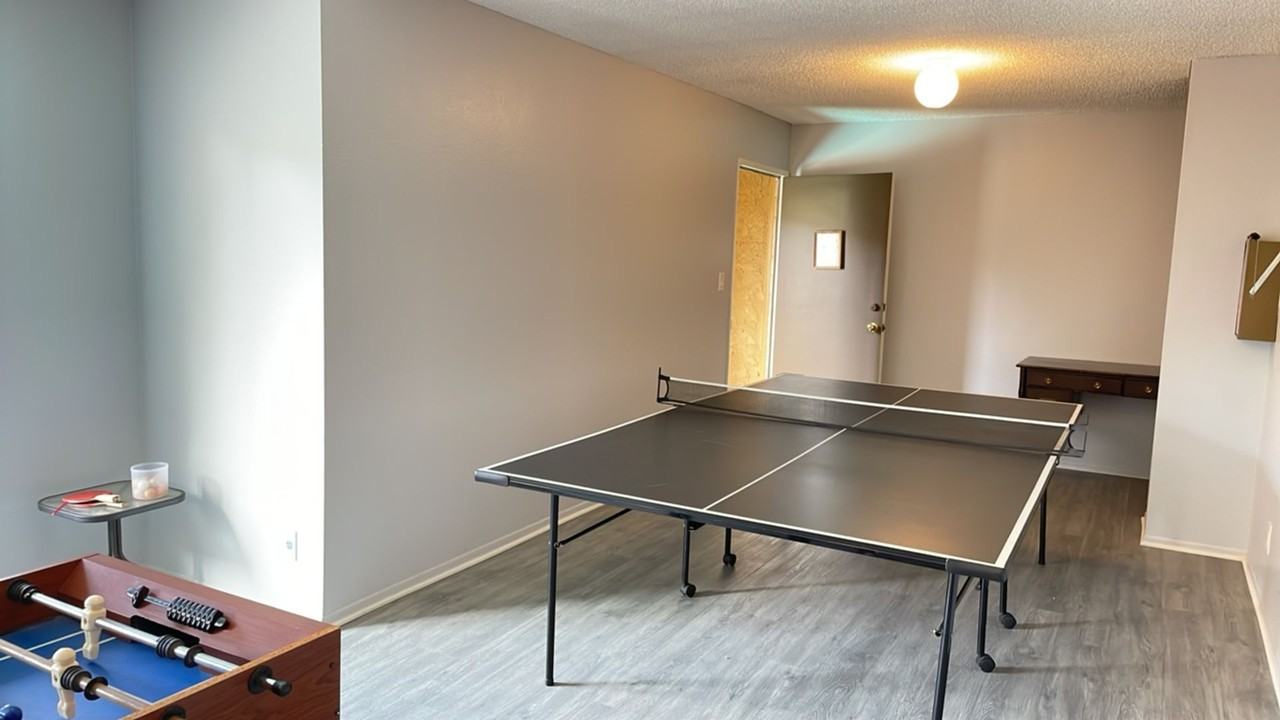 APT GRAND 300 - Photo 3 of 42