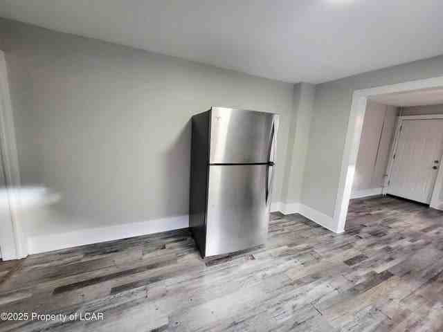 1019 S Main St #1 - Photo 4 of 23