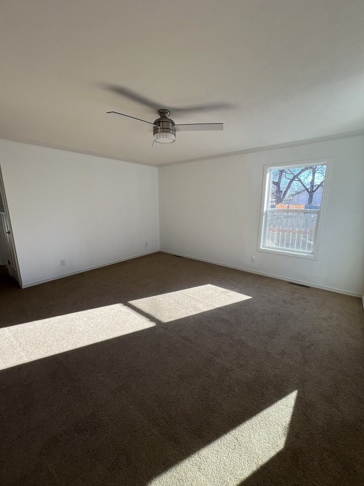 518 Colorado Ave #1 - Photo 3 of 15