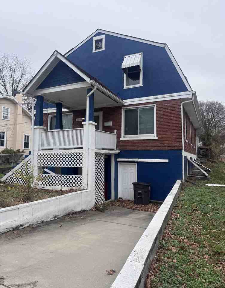 5510 44th Avenue #1 - Photo 3 of 4