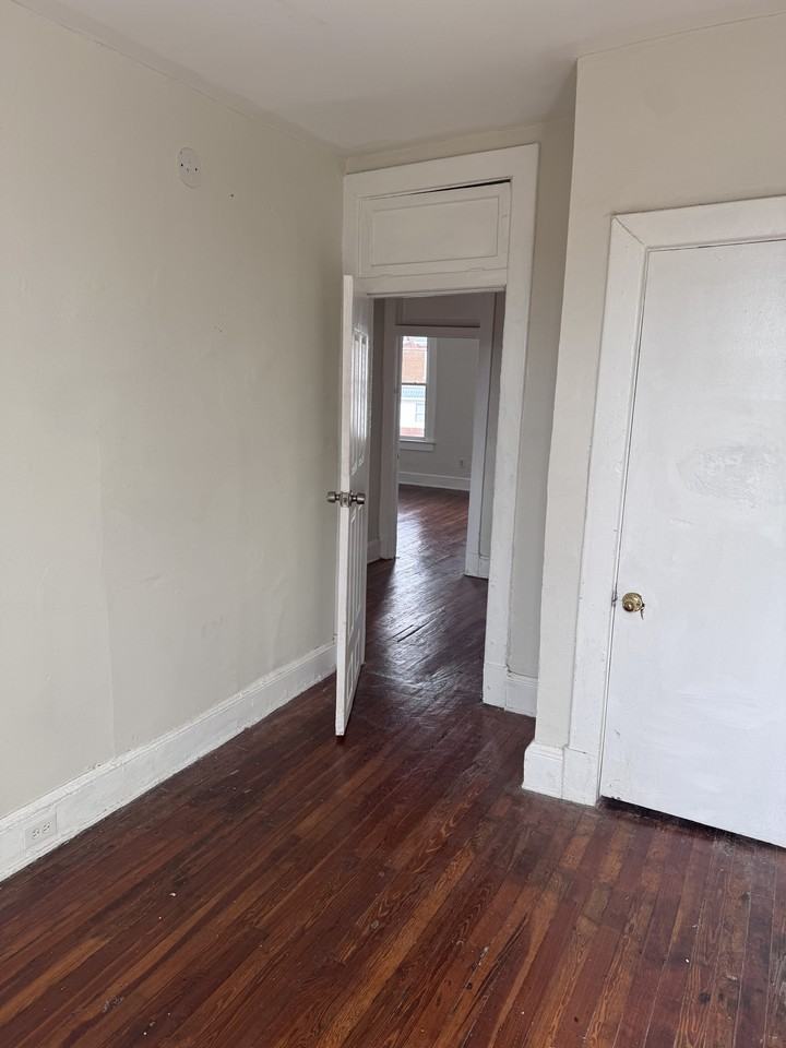 4806 Reisterstown Road #1 - Photo 7 of 8