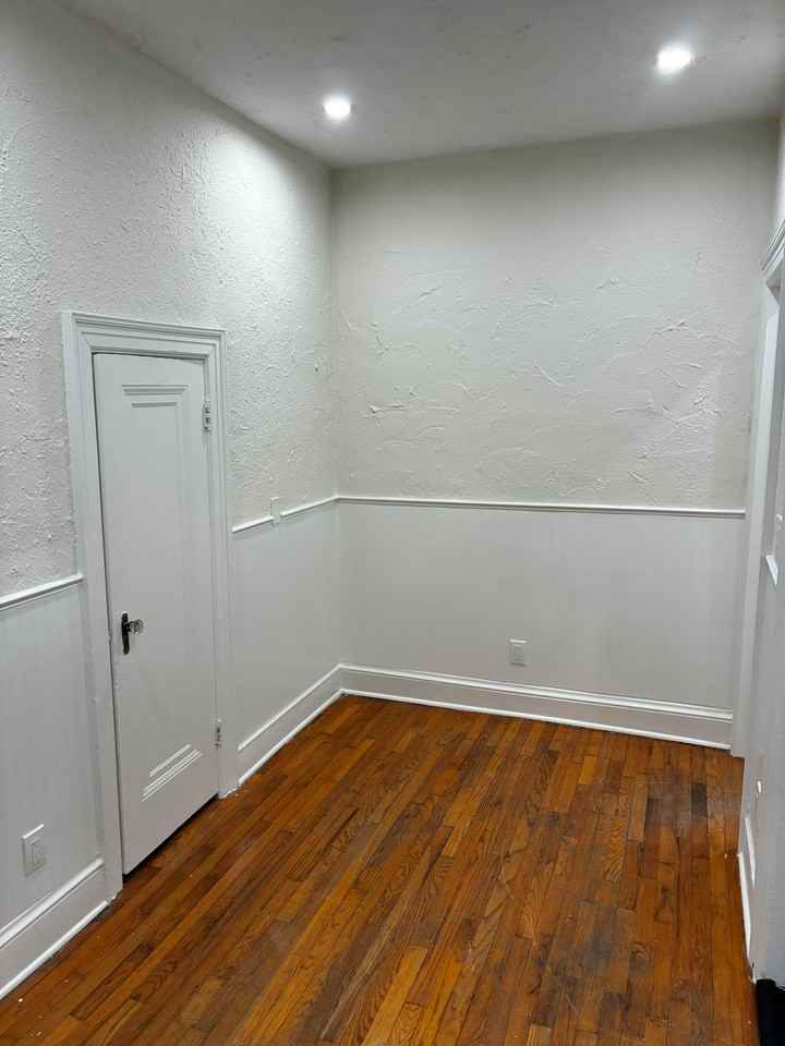 2742 Riverside Avenue #10 - Photo 5 of 17