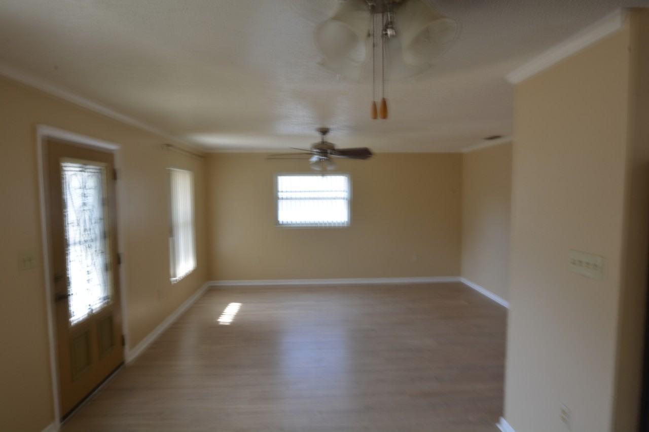 541 Carey Pl #1 - Photo 4 of 16