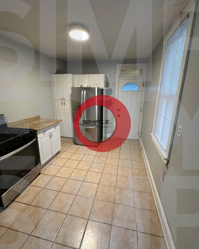 1650 Cotton Street - Photo 3 of 10