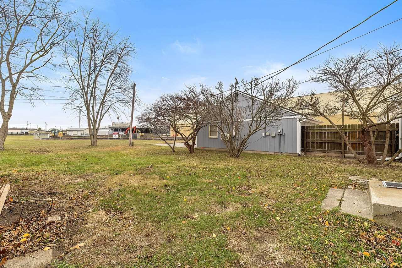 1609 North Outer Drive #1 - Photo 2 of 18