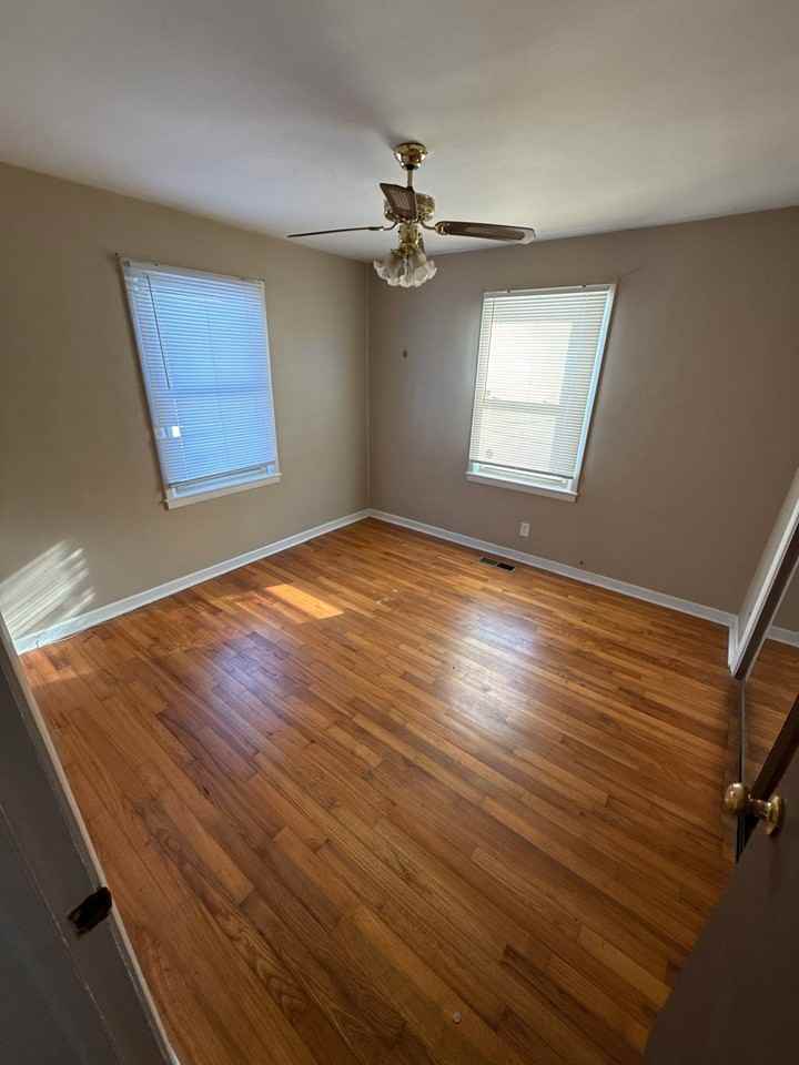 3104 N Webster Ave #3104 - Photo 7 of 10
