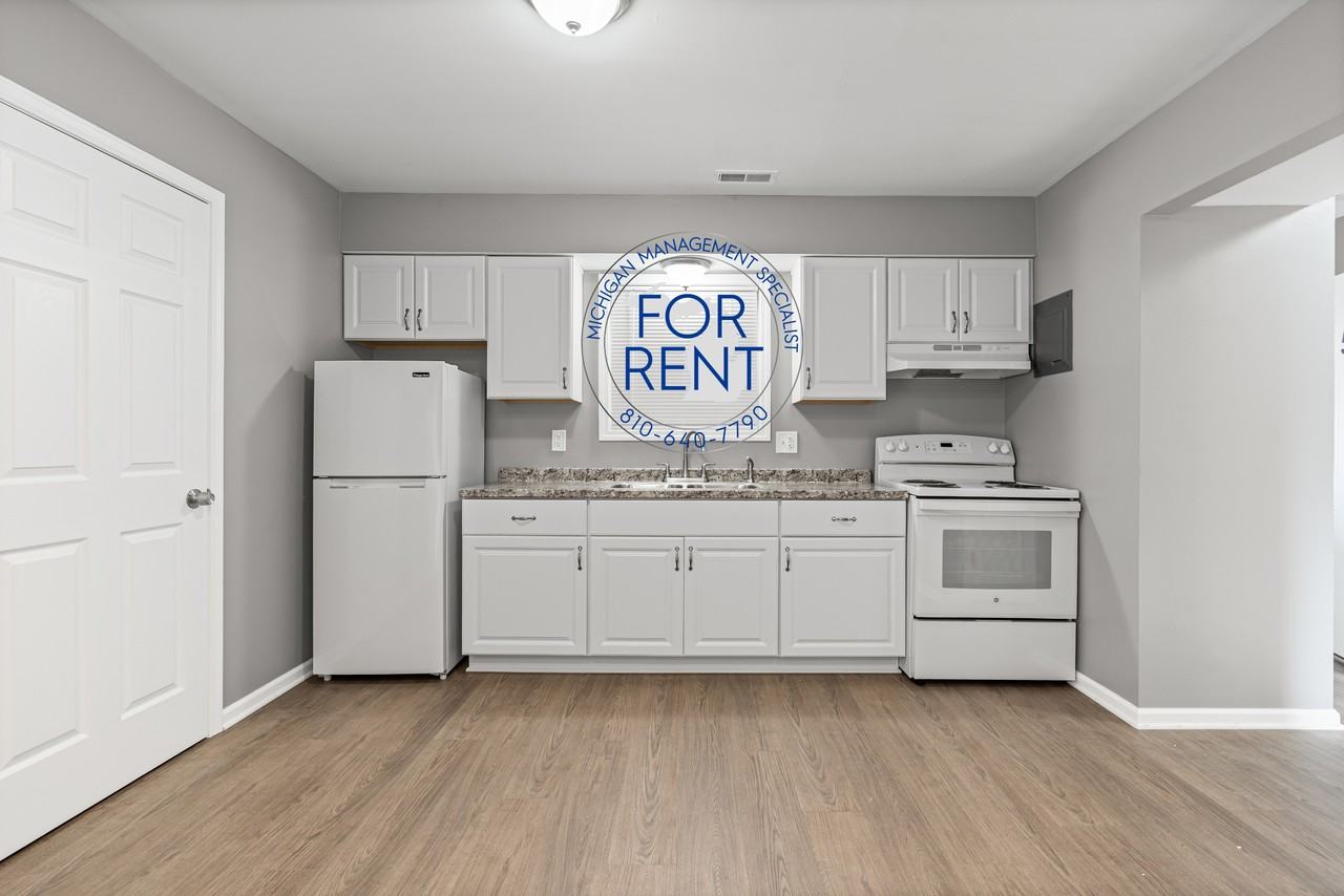 816 Asylum St 816 - 6 #6 - Photo 5 of 36