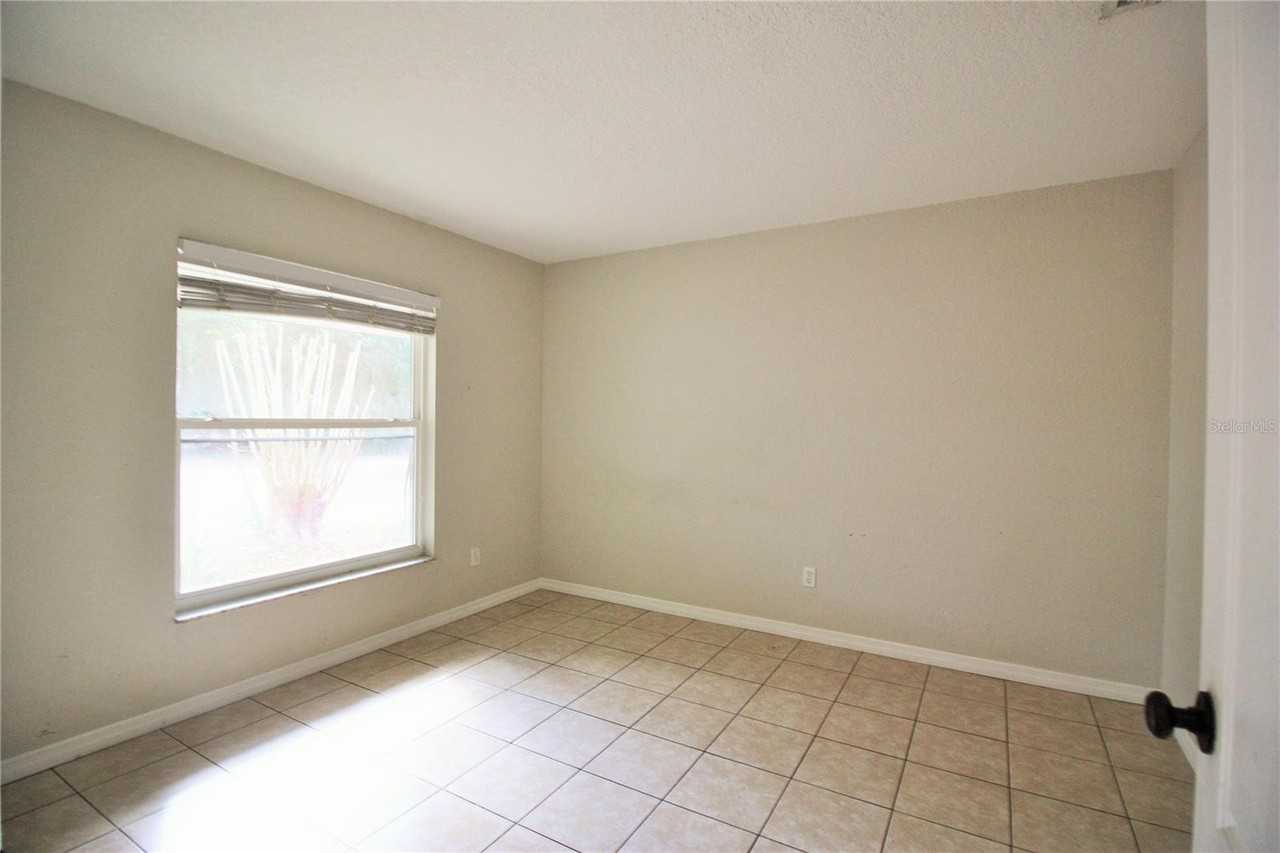 6101 Southeast Foss Road #2 - Photo 7 of 14