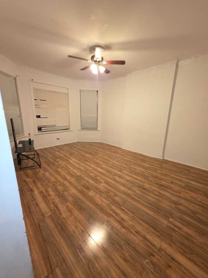 4400 W Jackson Blvd Apt 3w #3W - Photo 2 of 9