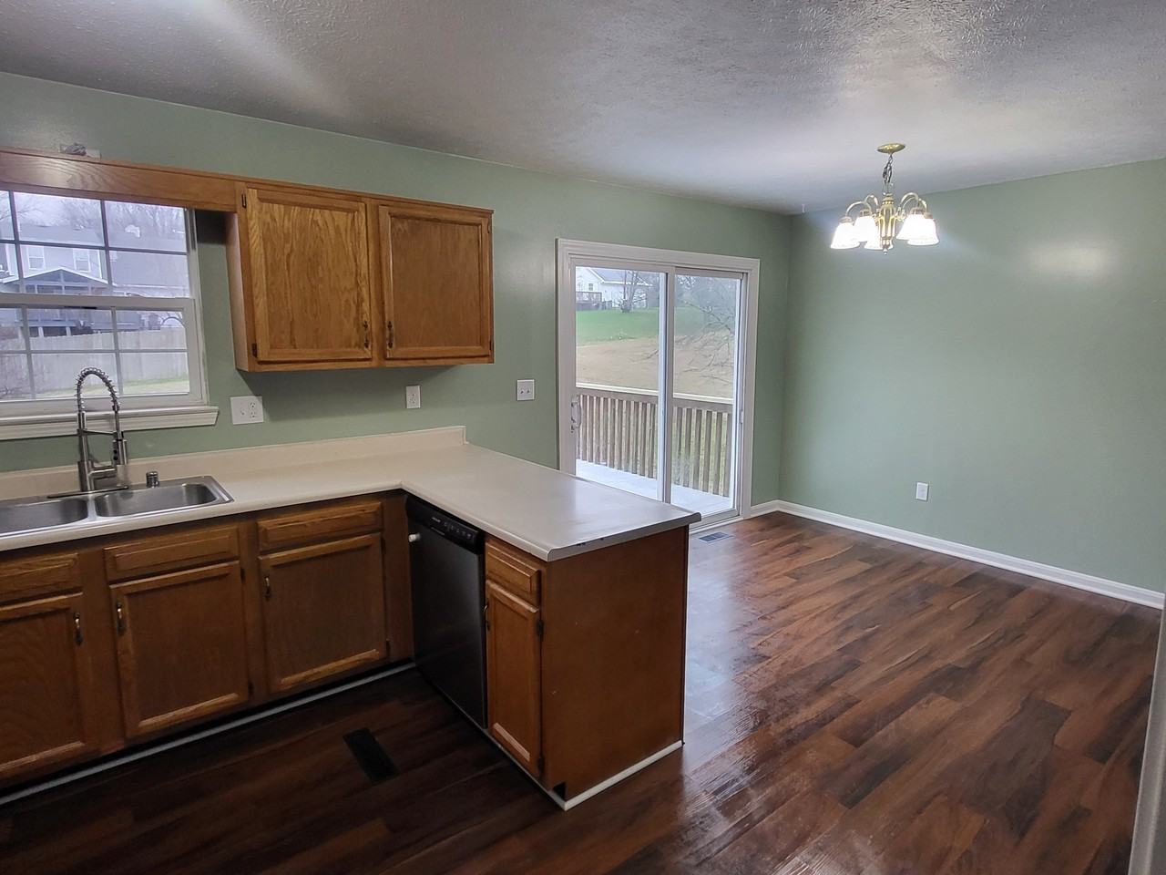 405 Bertha Way #1 - Photo 5 of 21