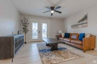 5121 Oakwood Landings Ln #5121-103 - Photo 2 of 20