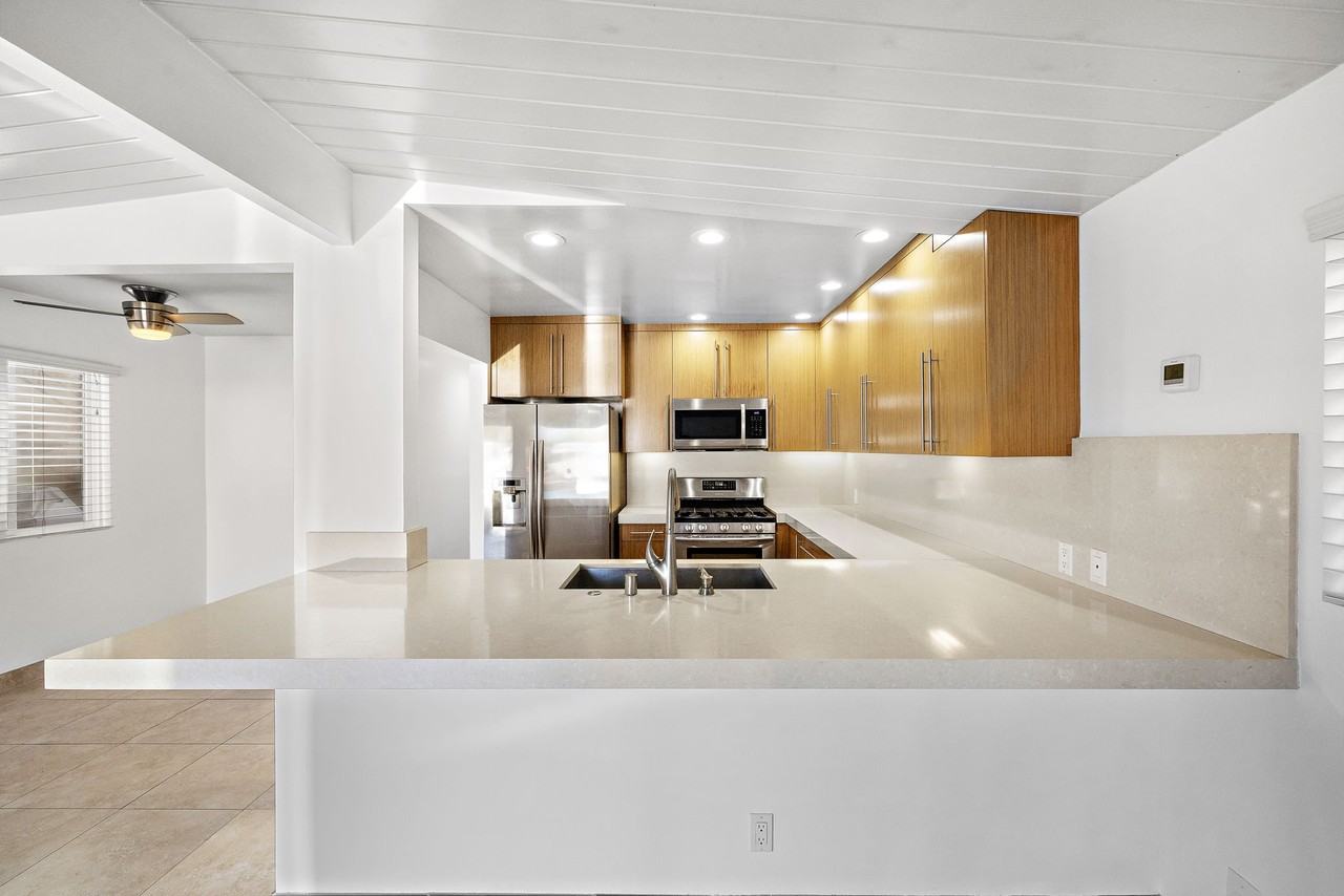 1519 W Balboa Blvd #A - Photo 5 of 15