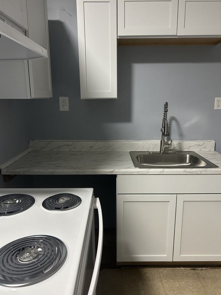 831 831 Kirkwood StreetApt B #B - Photo 5 of 7