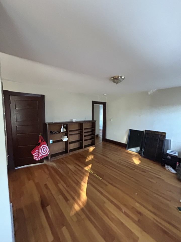 24 Boody St #3 - Photo 2 of 9