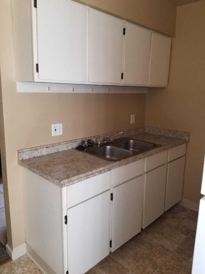 1515 S Woodland Ave #1515B - Photo 6 of 24