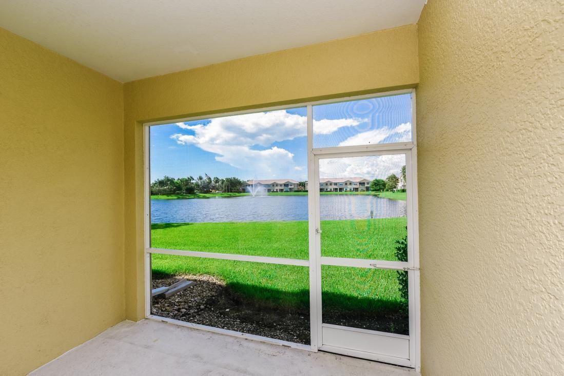 3658 3658 Parkridge Circle28-104 #28-104 - Photo 4 of 19