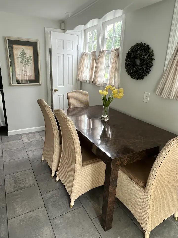 437 Hulls Farm Road - Photo 4 of 14