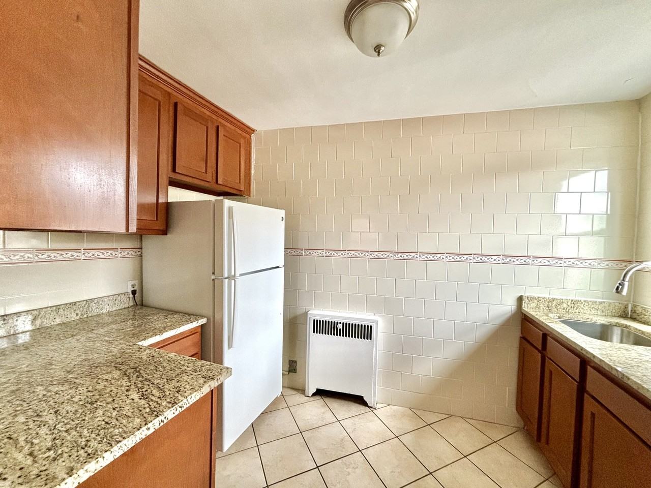 183 183 MORRISON DRIVEAPT 7 #7 - Photo 5 of 8