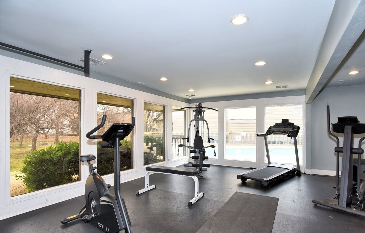 Bristol Park - Photo 5 of 41