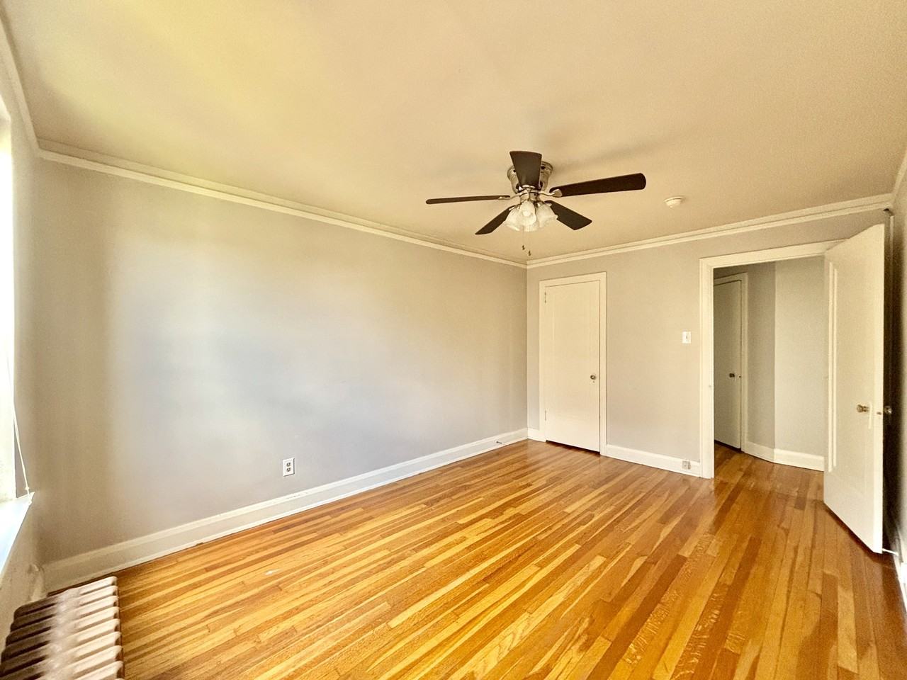 2705 2705 BROADWAY AVENUEAPT 7 #2705-7 - Photo 7 of 11