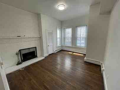 16 5th Street Southeast #101 - Photo 6 of 10