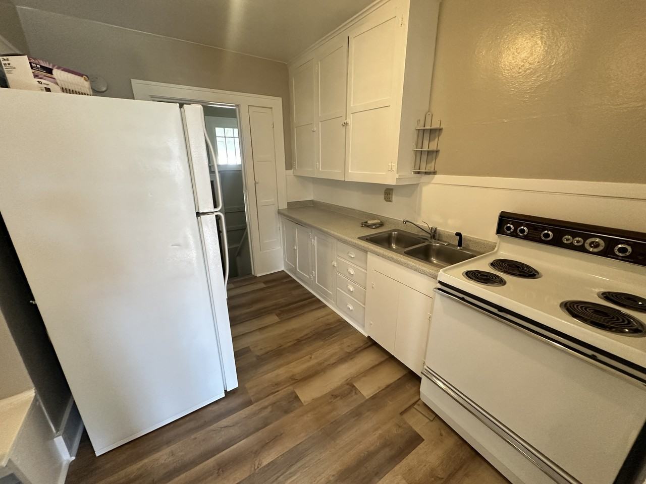 232 7th Avenue #232 - Photo 3 of 9