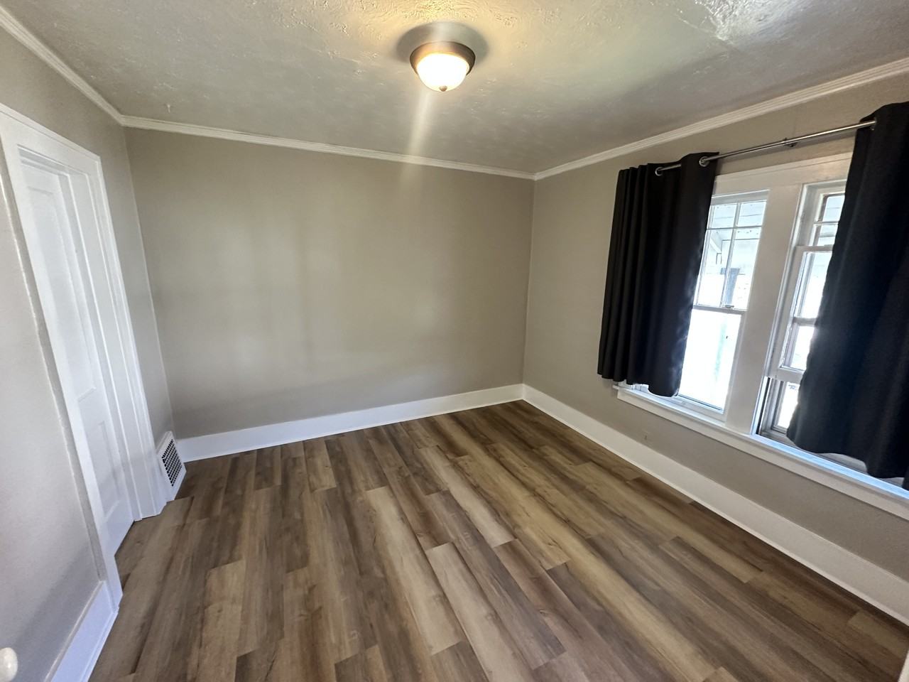 232 7th Avenue #232 - Photo 4 of 9