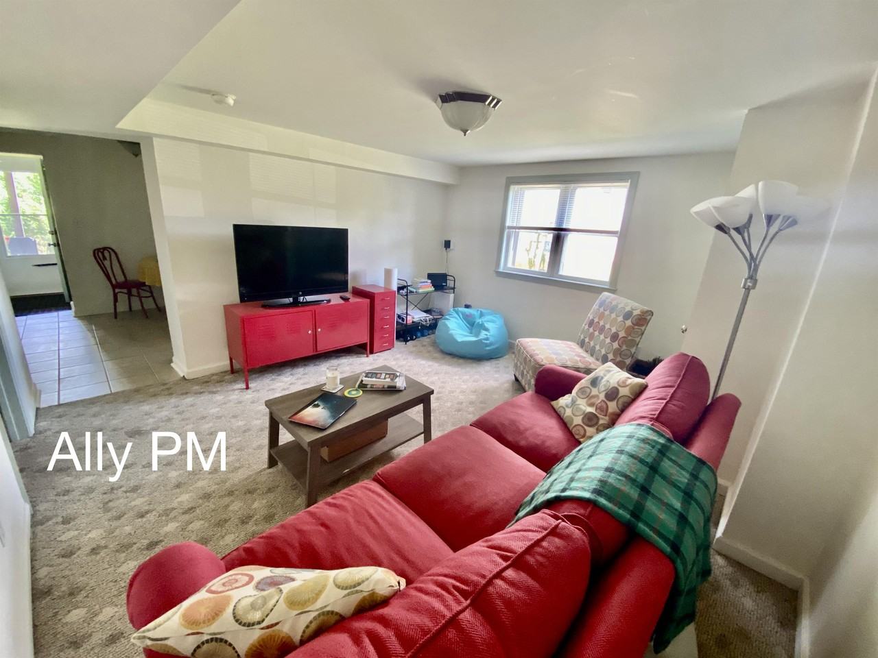 925 Henry Avenue #1 - Photo 6 of 22