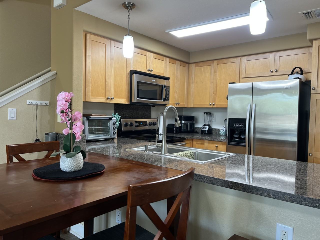 92 92-1524 Ali'inui Drive - 1Villa 7 #1 - Photo 3 of 24