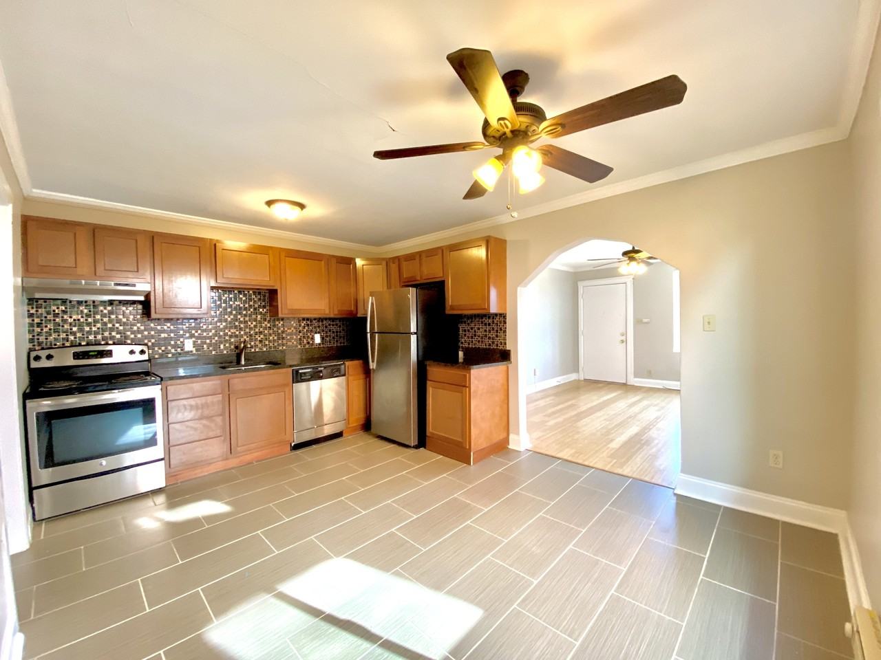 1524 1524 MCFARLAND ROADAPT 5 #5