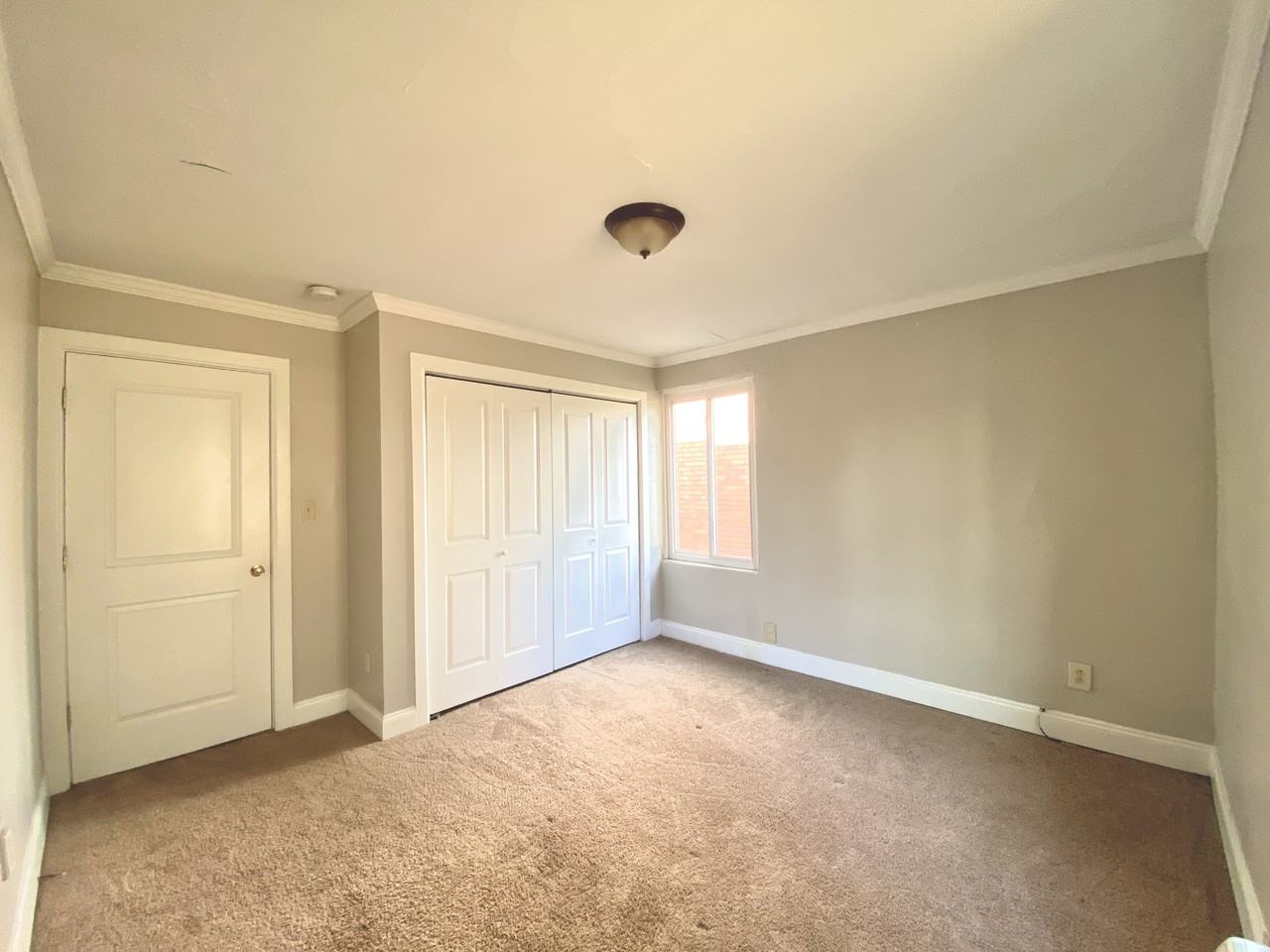 1524 1524 MCFARLAND ROADAPT 5 #5 - Photo 5 of 8