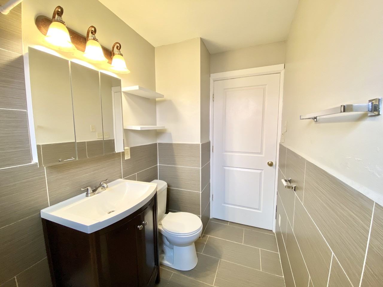 1524 1524 MCFARLAND ROADAPT 5 #5 - Photo 7 of 8