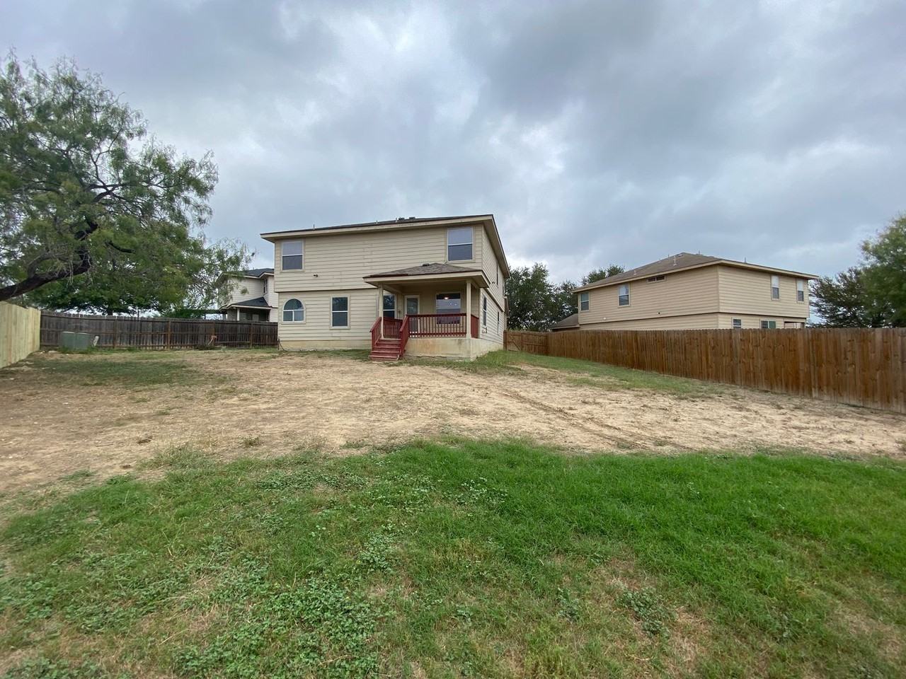 3902 Nuttall Oak Dr - Photo 2 of 28