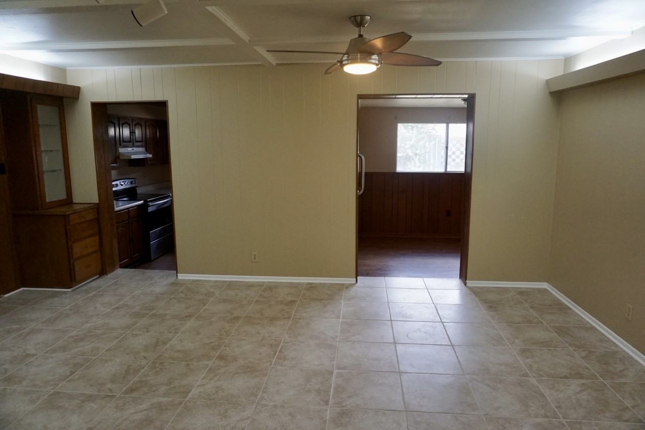 317 East Langley Boulevard #1 - Photo 6 of 13