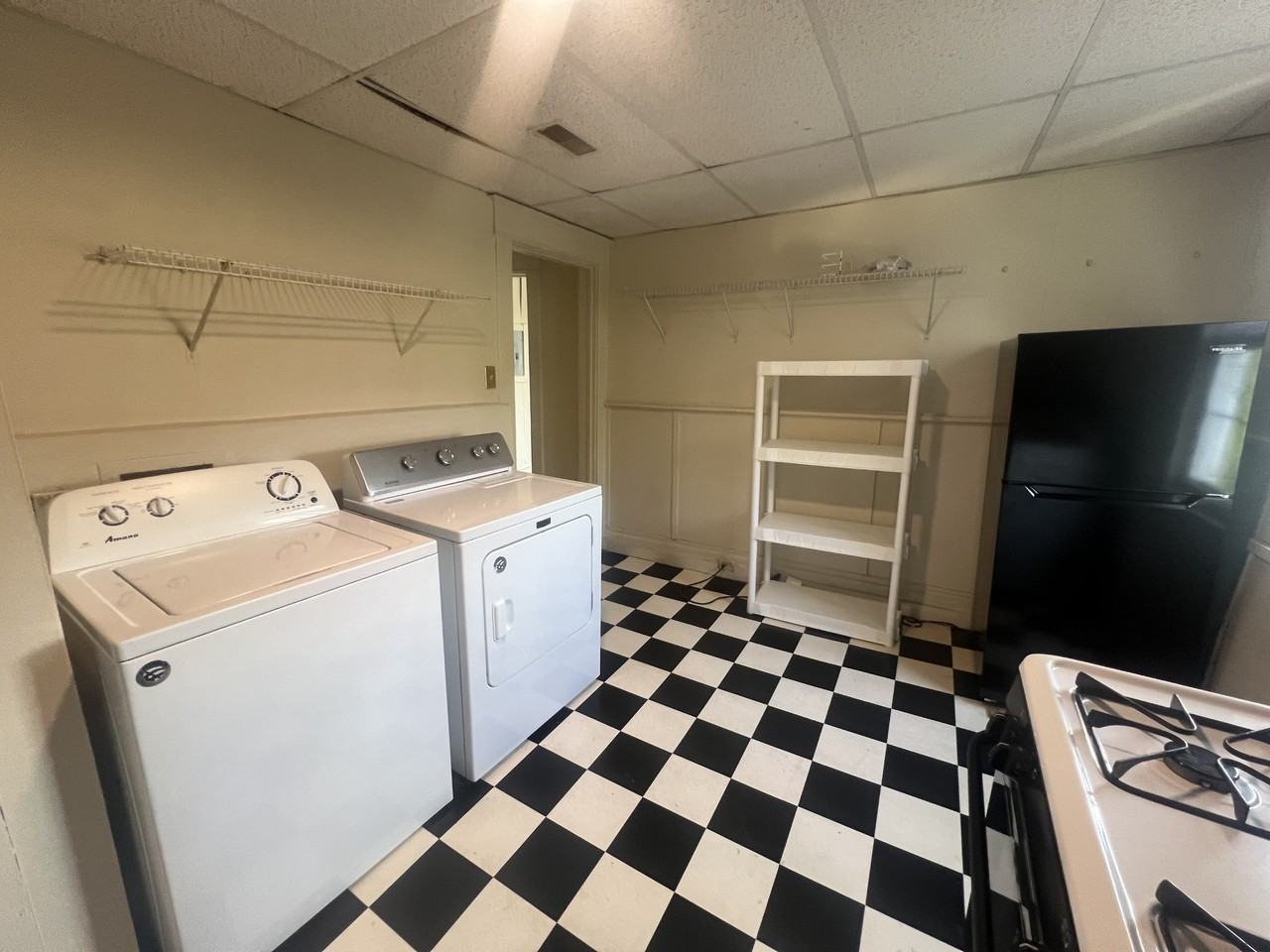 390 Forest Avenue #C - Photo 6 of 14