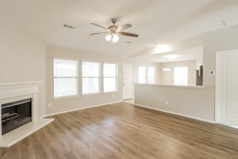 3113 Lighthouse Dr - Photo 5 of 16