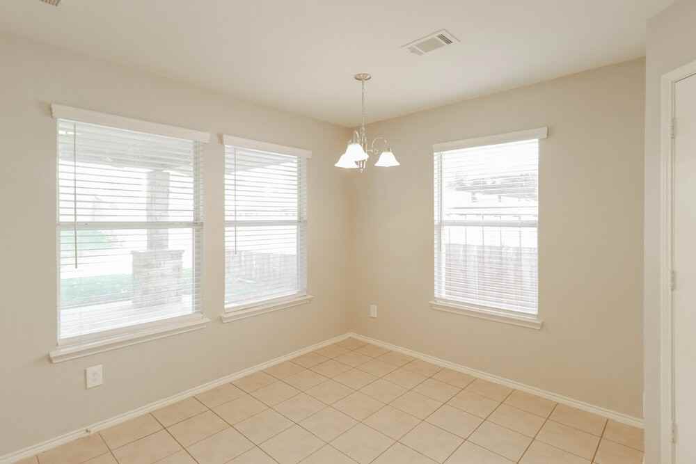 3113 Lighthouse Dr - Photo 7 of 16