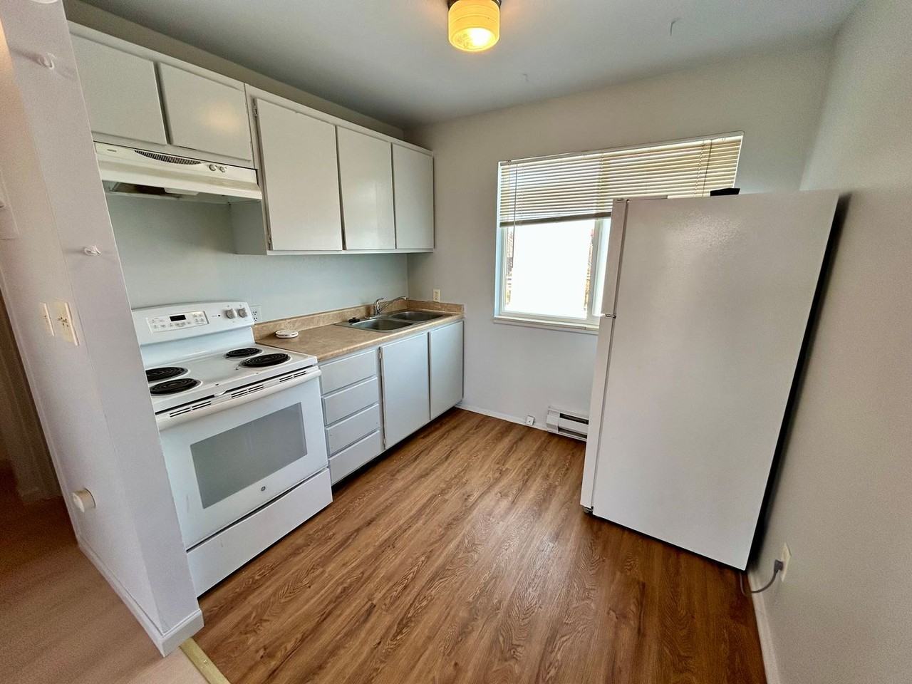 399 Mountain View Drive - Photo 3 of 16