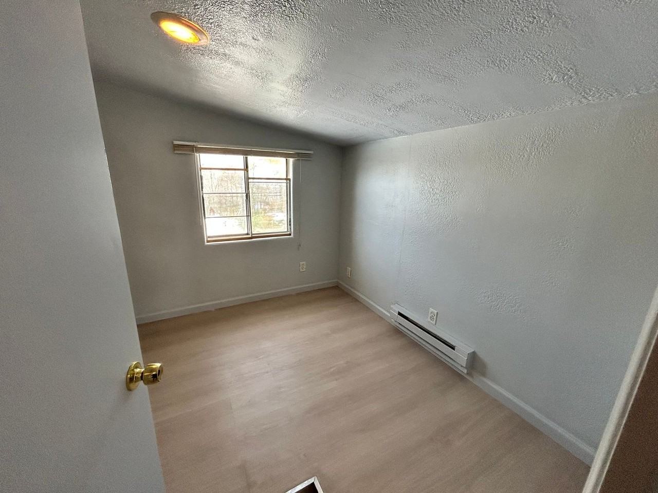 399 Mountain View Drive - Photo 6 of 16