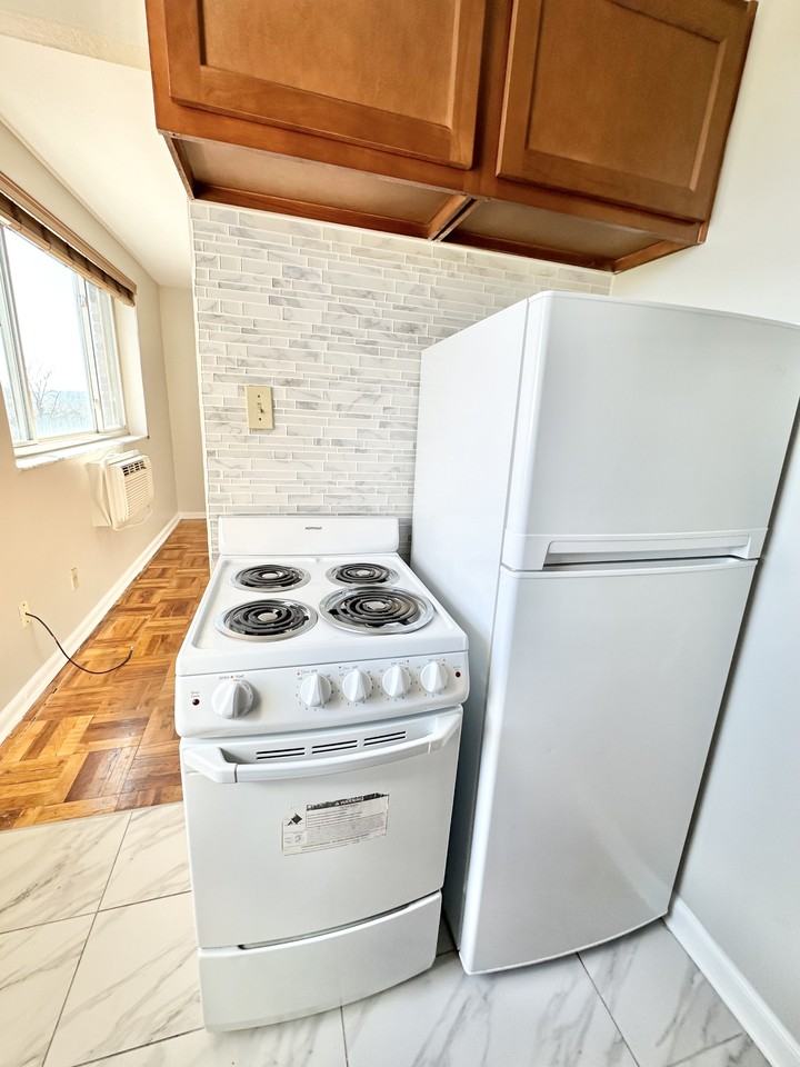 247B Mcknight Cir #B247 - Photo 5 of 13