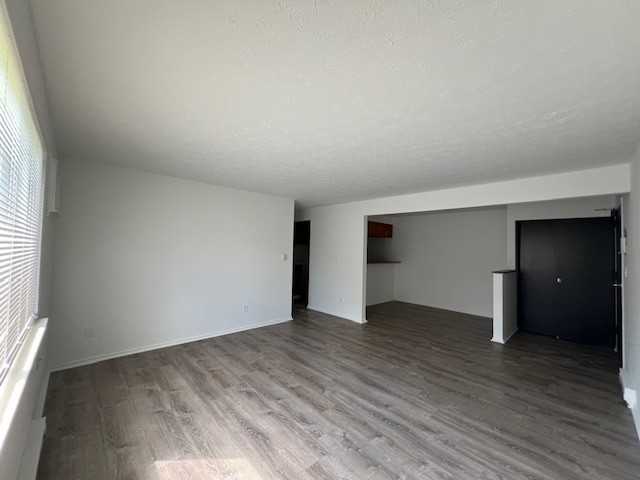 150 Gluck Street #150 - Photo 3 of 16