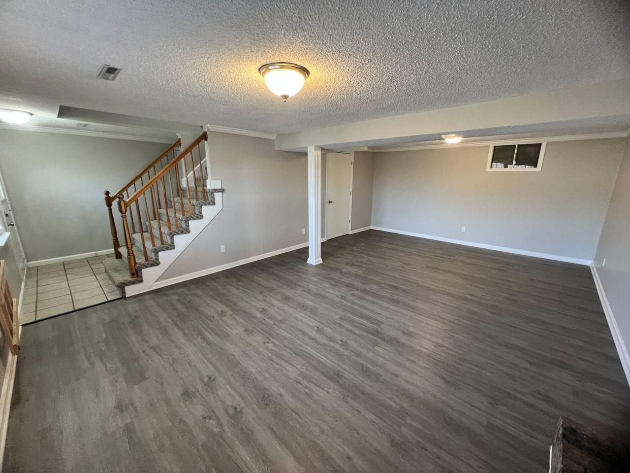 843 W Kansas St - Photo 4 of 17