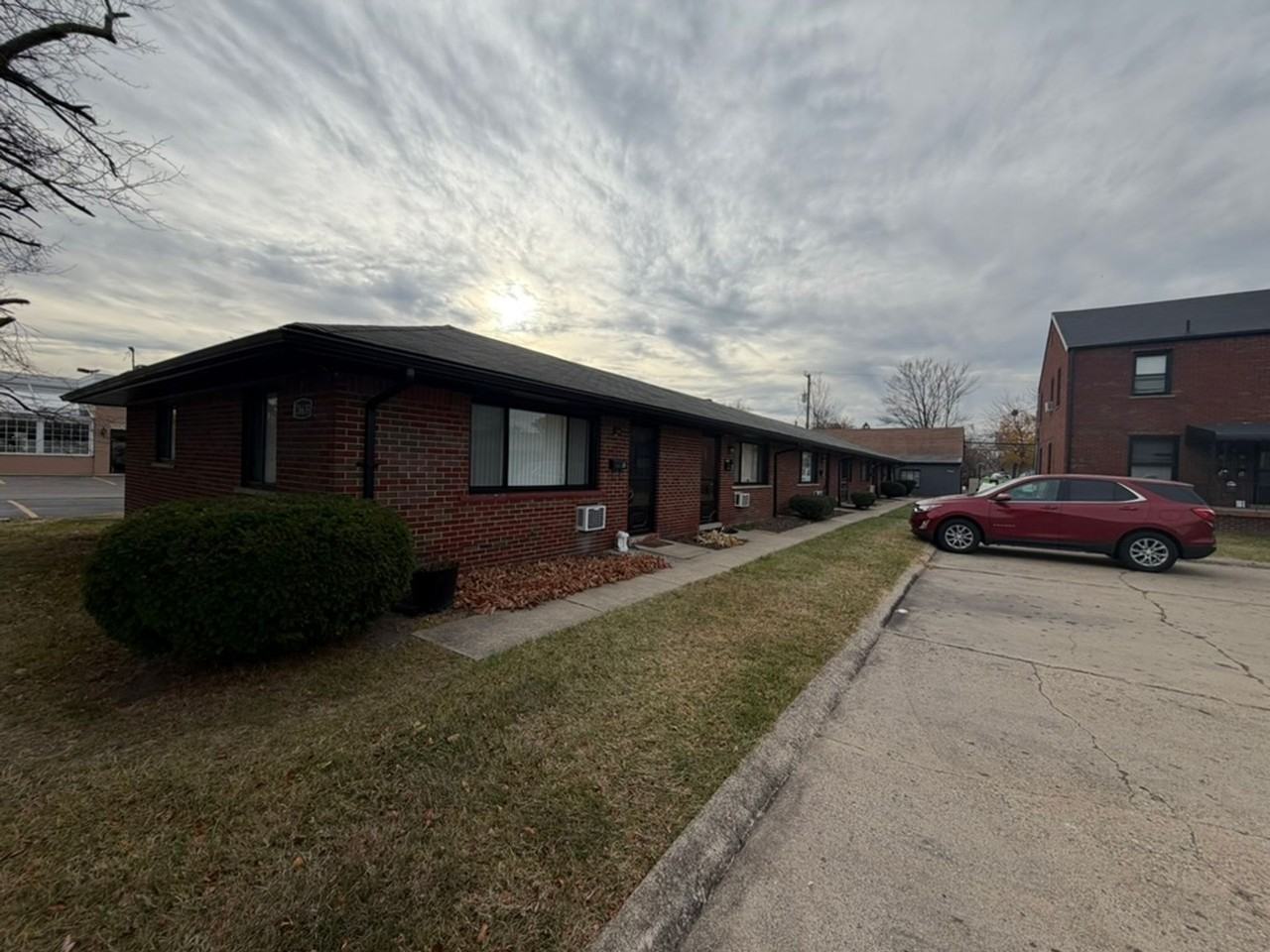 28645  MADISON GROUP, LLC - Photo 3 of 6