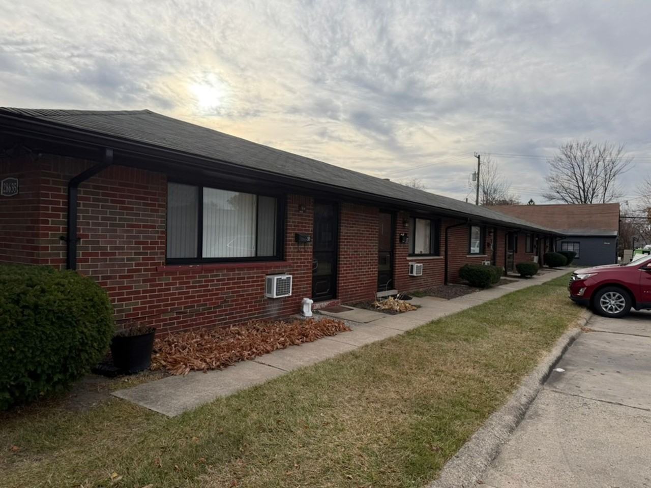 28645  MADISON GROUP, LLC - Photo 4 of 6