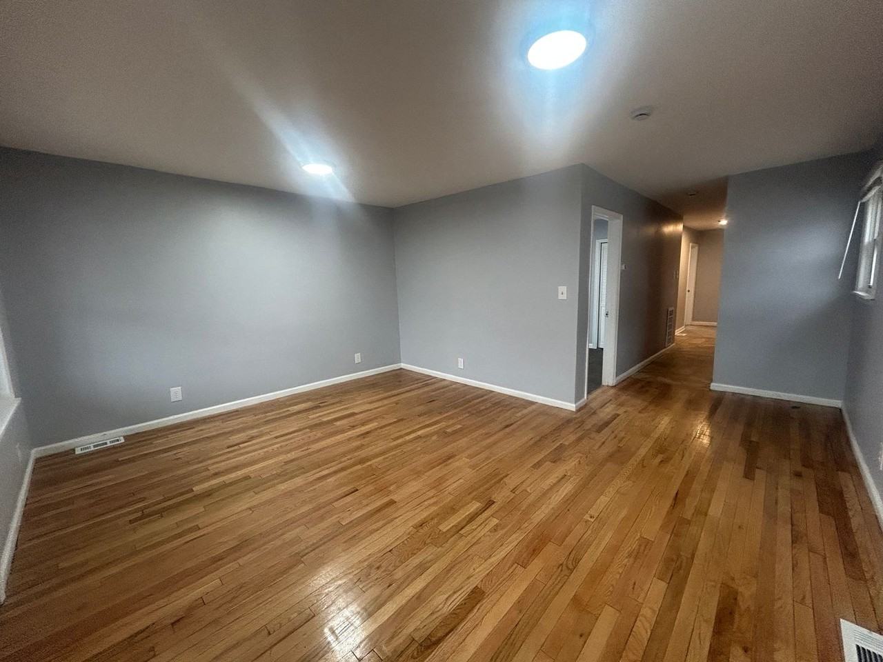 4105 Fisher Ave - Photo 2 of 30