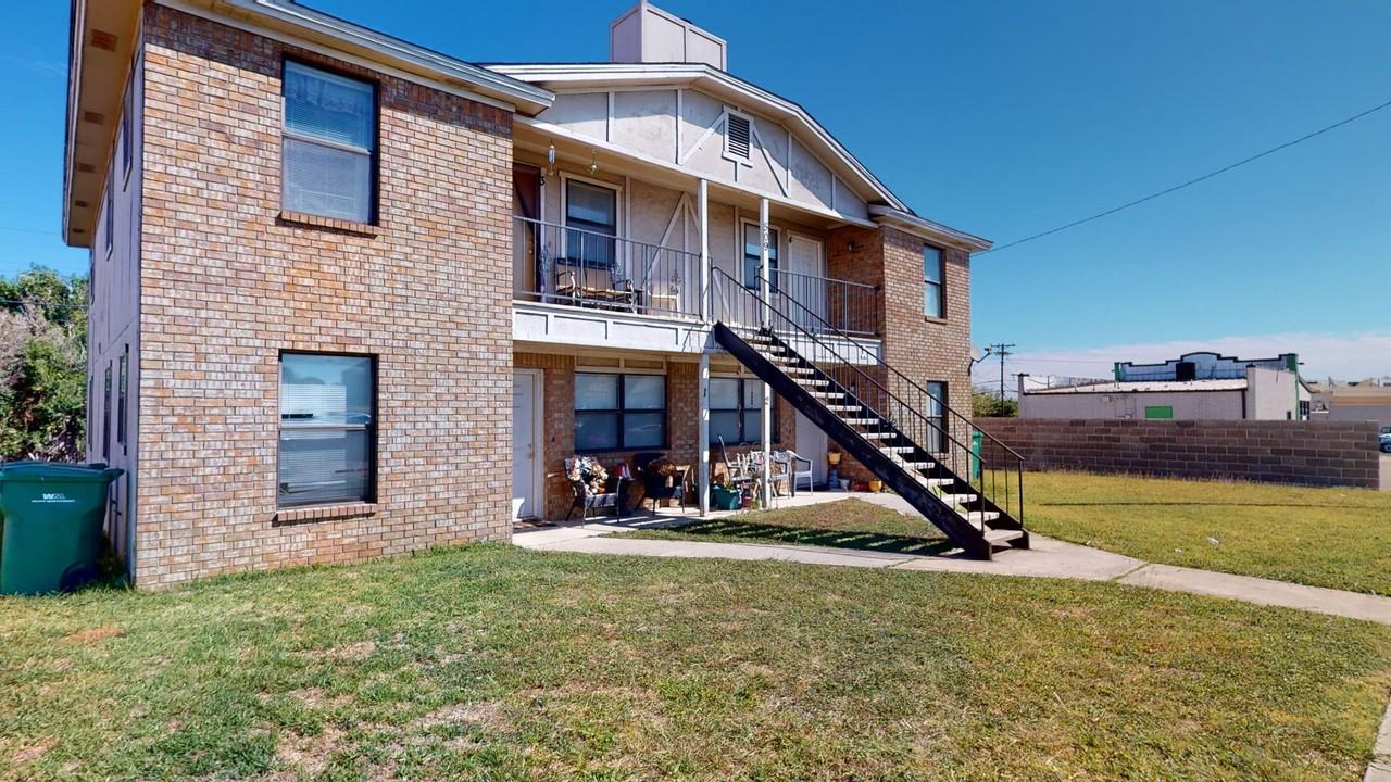 509 E Beeline Ln #4 - Photo 7 of 17