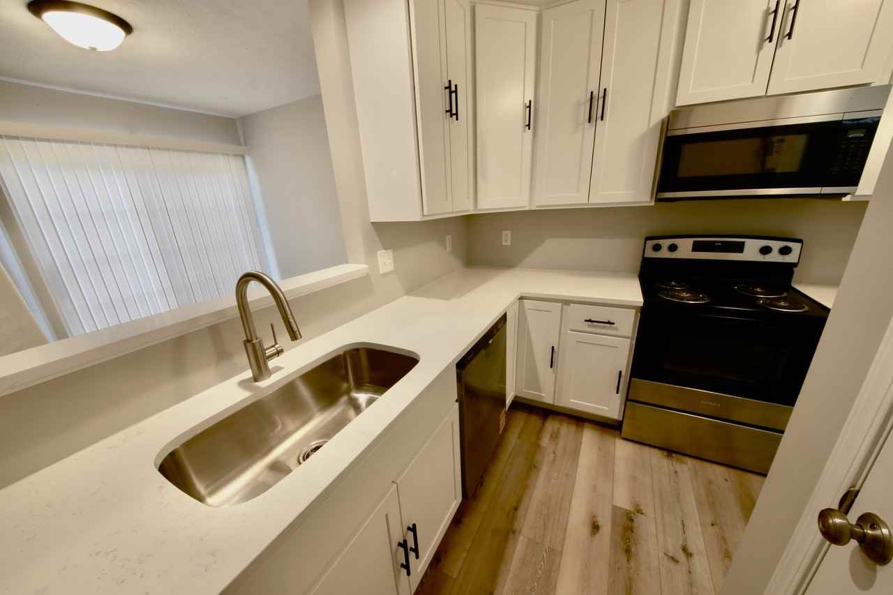 2813 S Walnut St #1 - Photo 3 of 22