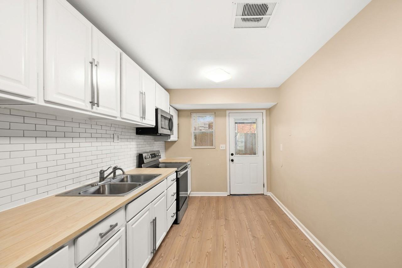 163 Spruance Road - Photo 7 of 28