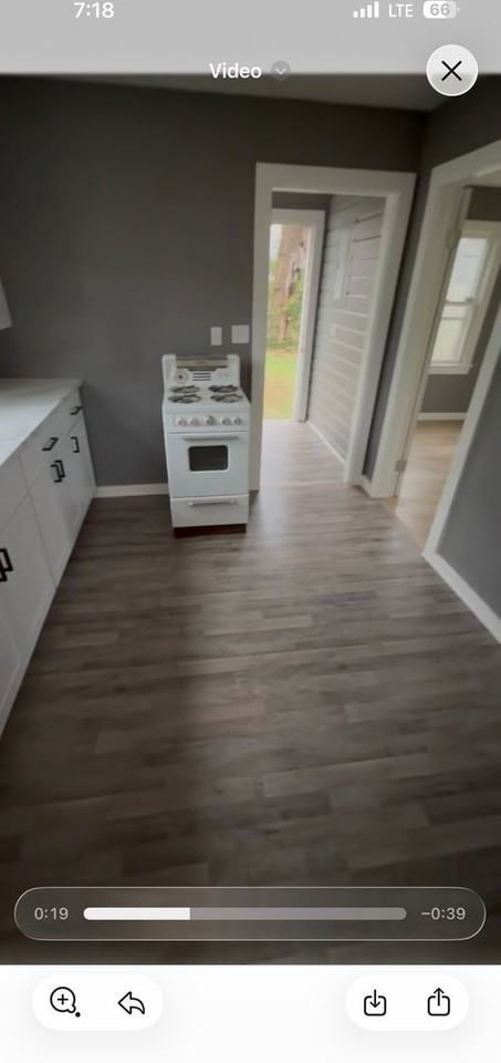 1406 North Ash Street - Photo 2 of 11